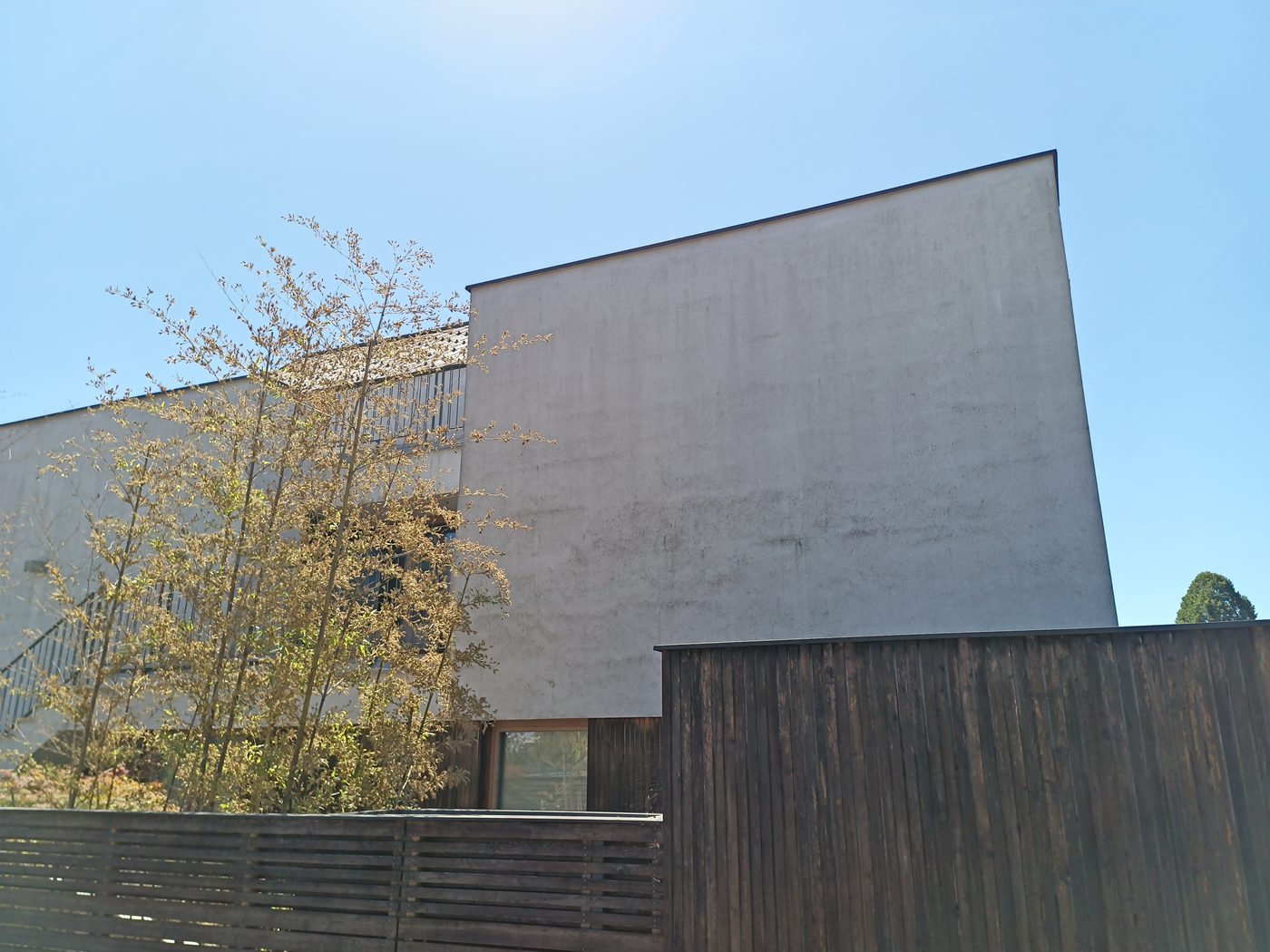 Fasada pred čiščenjem — Ljubljana